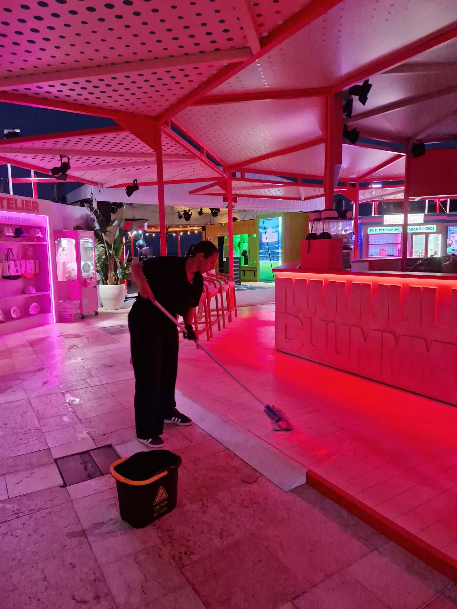 nettoyage-evenementiel-luxe-cannes-lions